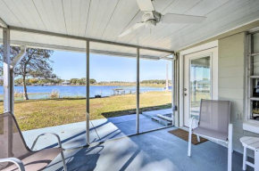Private Dock and Grill Sunny Lake Weir Retreat!